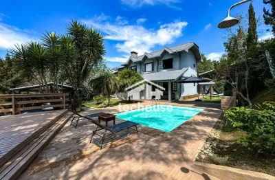 Casa com 4 dormitórios à venda, 235 m² por r$ 1.690.000,00 - albuquerque - teresópolis/rj