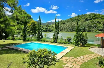 Elegância e vistas deslumbrantes: casa de alto padrão no bairro comary com lazer espetacular