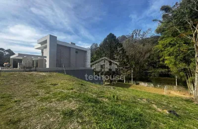 Seu refúgio de luxo em quebra-frascos: terreno em condomínio da bpwl com lazer completo, vista e sol o dia todo.