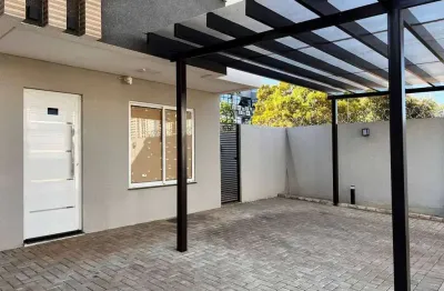 Sobrado 3/4, sendo 1 suíte, 104 m² - orla 14 - condomínio porta da orla - palmas/to