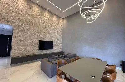 Casa alto padrão, com 3 suítes, 200 m² - 509 sul (arso 54)-próximo á pista do antigo aeroporto- palmas/to