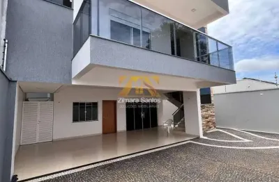 Sobrado Alto Padrão 5/4, sendo 3 suítes, 350 m² - 304 norte (Arne 41) - Palmas/TO