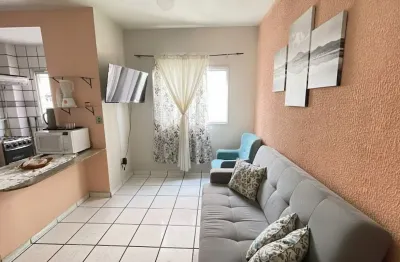 Mobiliado e próximo à praia: apartamento de 2 quartos na praia do morro