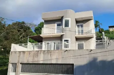 Imperdível: Casa à venda em Jarinu-SP, bairro Fim do Campo, 4 quartos, 2 suítes, 3 salas, 6 banheiros, 3 vagas, 370,04 m².