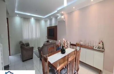 Sobrado no portal dos ipes ii com fino acabamento e piscina com hidromassagem r$ 1.100.000