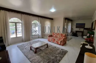 Imperdível casa à venda em Nova Campinas, Campinas-SP: 4 quartos, 2 suítes, 2 salas, 4 banheiros, 4 vagas e 201,70m²!