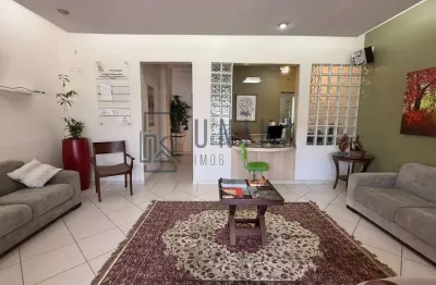 Oportunidade Única: Casa Comercial à Venda ou Locação em Campinas-SP, Bairro Botafogo - 6 Salas, 6 Banheiros, 3 Vagas, 300m².
