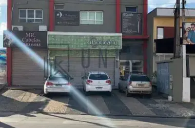 Oportunidade Única: Prédio Comercial no Taquaral, Campinas-SP - 12 Salas, 4 Banheiros, 4 Vagas de Garagem - 667m² de Área