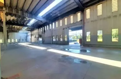 Excelente e galpão industrial para alugar no bairro tamboré em barueri/sp