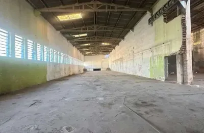 Bom galpão industrial para alugar no jd jamaica santo andré.