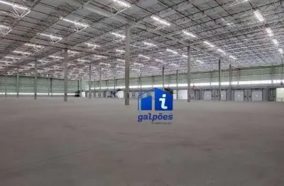 Galpão em condomínio modular com 1.650m² em araçariguama - sp