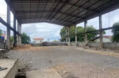 Galpão disponível para locação no bairro da cachoeirinha 1350m²