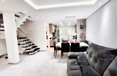 Casa em condomínio fechado com 3 quartos à venda na Rua José Manoel Voluz, 80, Pinheirinho, Curitiba