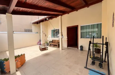 Casa em condomínio fechado com 3 quartos à venda na Avenida Alcir Martins Bastos, Fazendinha, Curitiba