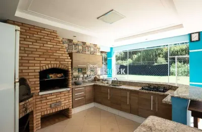 Oportunidade!! deliciosa casa com campo de futebol privativo!!