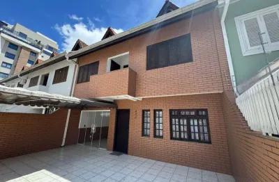 Sobrado para venda em curitiba, santa quitéria, 3 dormitórios, 1 suíte, 1 banheiro, 3 vagas