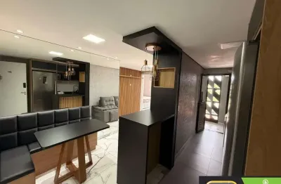 Apartamento com 2 quartos para alugar na Rua Jornalista Caio Machado, 1051, Santa Quitéria, Curitiba