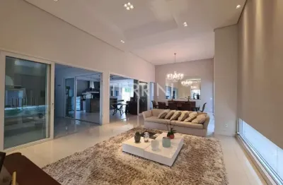 Casa em condomínio fechado com 3 quartos à venda no Samambaia Parque Residencial, Bauru 