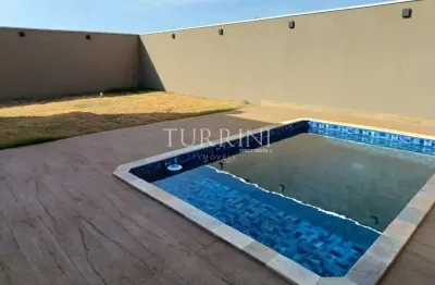 Casa a venda no condomínio Residencial Ávila I em Piratininga -SP.