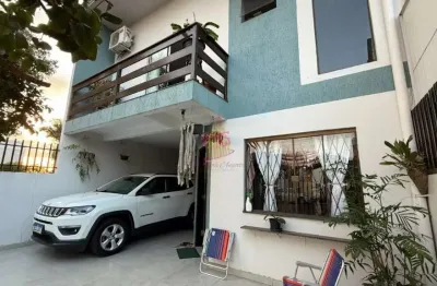 Casa com 3 quartos à venda no Coqueiral, Cascavel 