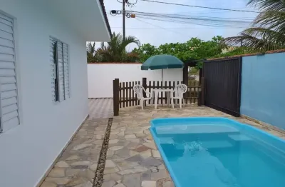 Casa com 3 quartos para alugar na avenida vinte e nove de abril, 1321, brejatuba, guaratuba, 80 m2 por r$ 299 por dia