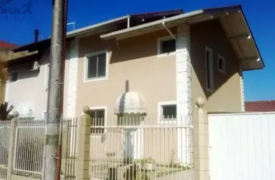 Casa com 3 quartos à venda no Centro, Biguaçu 
