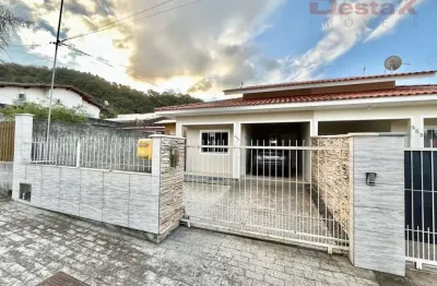 Casa com 2 quartos à venda em Fundos, Biguaçu 