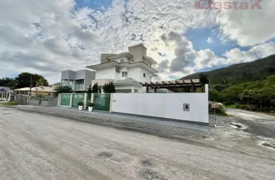 Casa,  fazenda da armação  -  governador celso ramos
