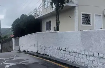Casa com 4 quartos à venda na Serraria, São José 