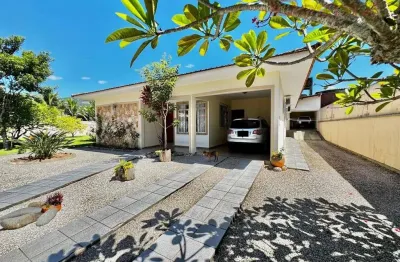 Casa com 4 quartos à venda em Rio Caveiras, Biguaçu 