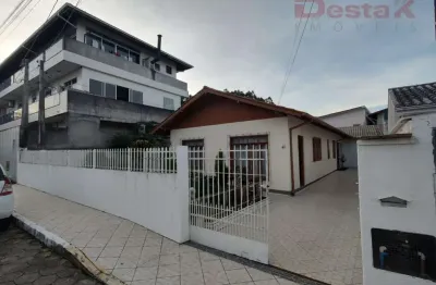 Casa com 3 quartos à venda em Prado de Baixo, Biguaçu 