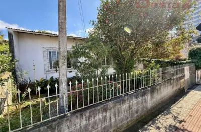 Casa com 4 quartos à venda no Barreiros, São José 