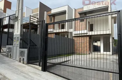 Casa com 3 quartos à venda na Serraria, São José 