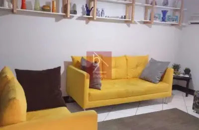Casa sobrado em loteamento marinoni, almirante tamandaré/pr