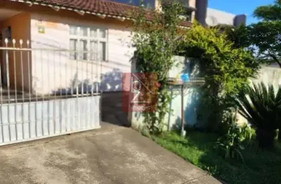 Casa com 3 quartos à venda na Rua da Costa e Silva, 147, Guarani, Colombo