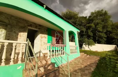 Casa com 3 quartos à venda na Rua Pedro Susla, Taboão, Curitiba