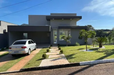 Condomínio fazenda santana. linda casa com piscina. fernão dias