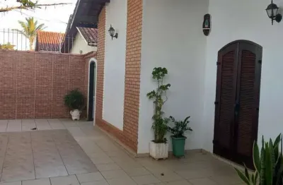 Casa para venda em itanhaém, jd. itapel, 4 dormitórios, 1 suíte, 3 banheiros