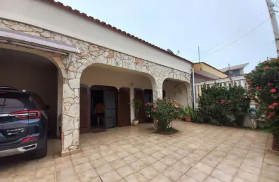 Casa para venda em itanhaém, jd. iberá, 4 dormitórios, 1 suíte, 3 banheiros