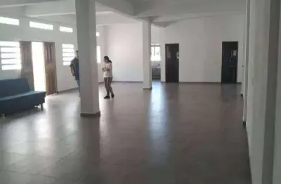 Ótimo espaço para salão de beleza e estética_ao lado da av. paula ferreira