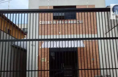 Prédio comercial na vila leopoldina próximo a estação com 800 metros construídos 10 salas, 3 andares com elevador, recepção