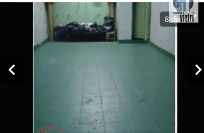 Terreno com 1 salão nível de rua e 2 casas para renda no parque maria domitila