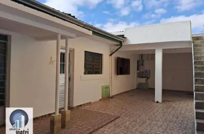 Casa com 1 dormitório, sala grande, cozinha e 1 banheiro_independente