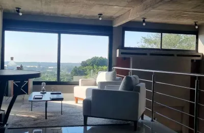 Cobertura duplex com vista mar na praia dos ingleses