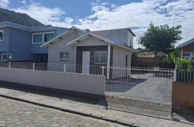 Casa com 2 quartos à venda no São João do Rio Vermelho, Florianópolis 