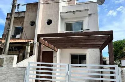 Casa com 3 quartos para alugar no Ingleses do Rio Vermelho, Florianópolis 