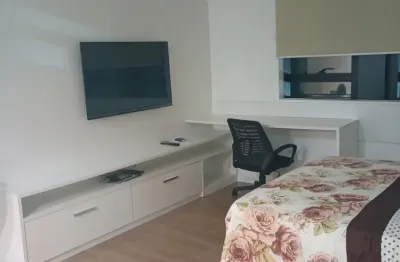 Studio mobiliado locsçao no selenita residence bethaville barueri