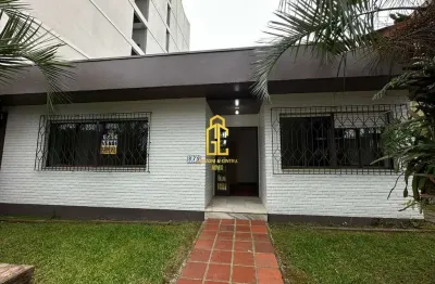 Casa com 3 quartos à venda na Rua Ângelo de Carli, Saint Etienne, Caxias do Sul