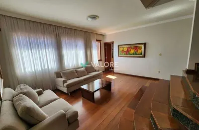 Casa com 5 quartos para alugar na Rua Planetóides, Santa Lúcia, Belo Horizonte