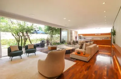 Casa em condominio à venda no alto da boa vista  670 m²